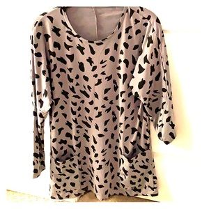 NWOT animal print tunic